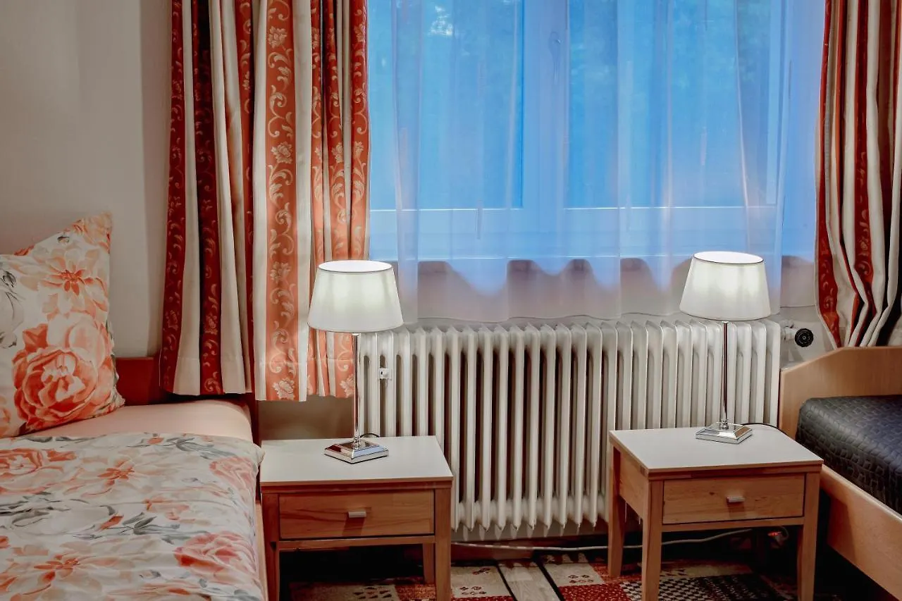 Hotel Gartenhotel Garni Pension B&B Innsbruck